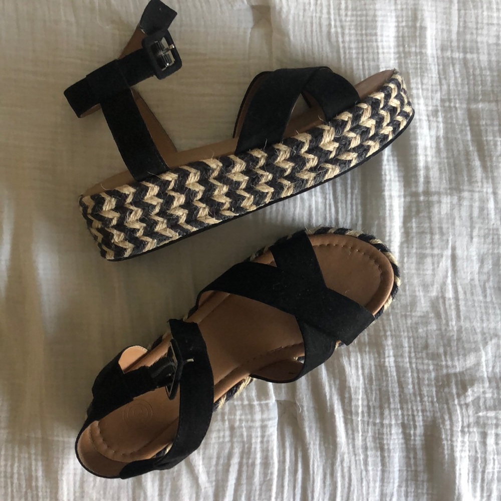 urban platform sandals